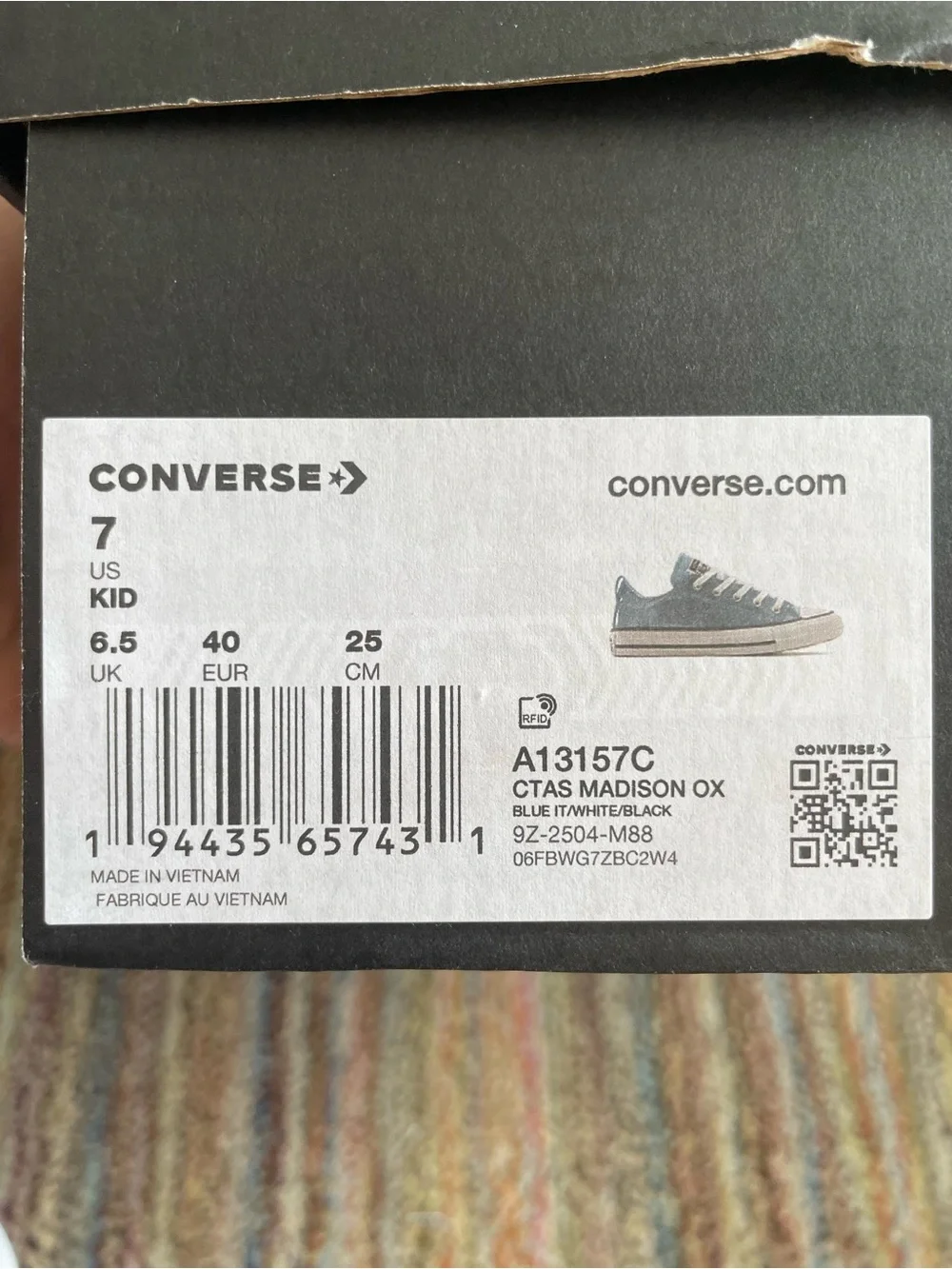 Converse CTAS Madison Ox Light Blue Glitter Low Tops - Women’s 8 (Kids 7) NWB